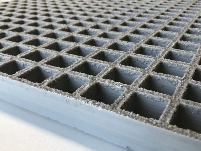 K60-GFK Rost, 1000x1007 mm, 38 mm hoch, MW 31x31 mm, besandet