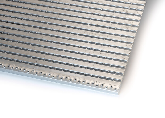 K60-Barfussrost | 1000x1000 mm | 30x2 mm | Mit Antrittskante | Stahl feuerverzinkt