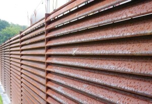 Cortenstahl Sichtschutz Zaun Solid | Zaunelement blickdicht & modern |  967x2000 mm | Gartenzaun mit Pfosten zum Aufdübeln