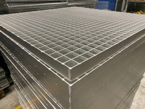 Gitterrost aus Aluminium / 1000 x 1000 mm / TS 40 x 3 mm...