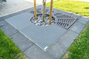 K60-Baumgitterrost | 1250x1250 mm | Stahl feuerverzinkt