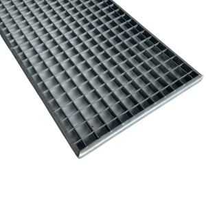 Outlet- P- Rost / 970 x 395 mm / TS 25 x 2 mm / MW 30 x 30 mm / verzinkt