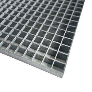 Outlet- P- Rost / 680 x 1000 mm / TS 45 x 4 mm / MW 30 x 30 mm / verzinkt