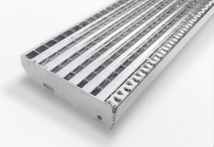 K60-Barfußstufe 1300x240mm verzinkt