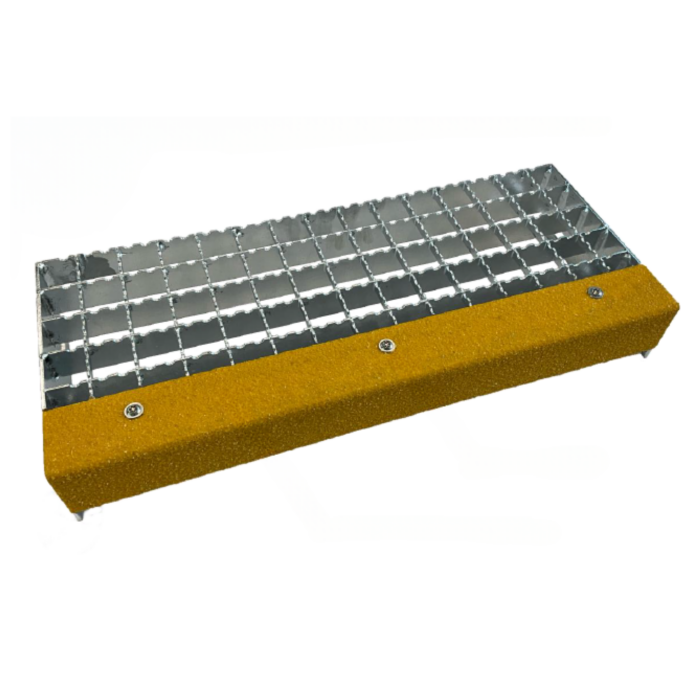 K60-Safestep | P-Stufe | 800 x 270 mm | MW 30 x 30 mm | TS 35 x 2 mm  | GFK-Antrittskante | feuerverzinkt | R12