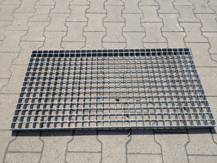 SP-Gitterrost | 500x1000 mm | 30x3 mm | 34x38 mm | R12 | Stahl feuerverzinkt