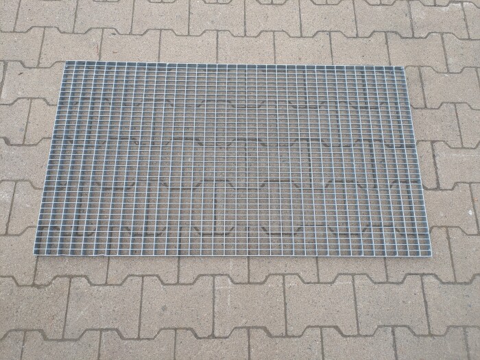 Gitterrost | 635x1136 mm | 20x2 mm | 30x15 mm | Stahl feuerverzinkt