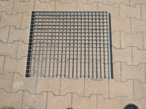 Gitterrost | 700x600 mm | 30x2 mm | 30x30 mm | R12 |...