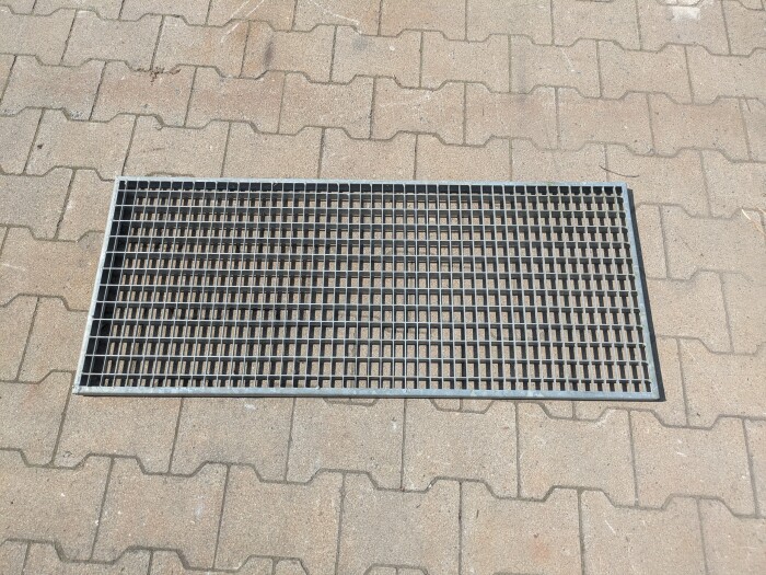 Gitterrost | 1030x435 mm | 20x3 mm | 30x20 mm | Stahl feuerverzinkt