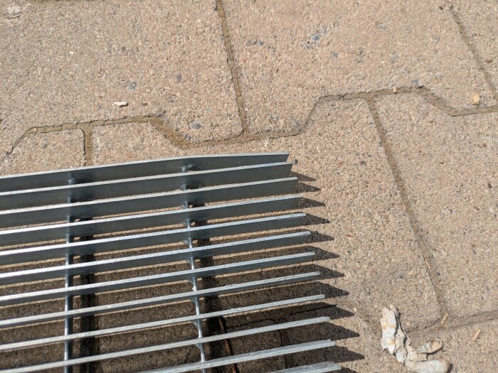 Längsstabrost | 1000x350 mm | 20x2 mm | 10x60 mm | Stahl feuerverzinkt