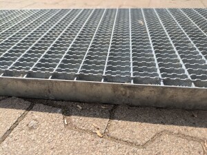 Gitterrost | 350x1120 mm | 35x2 mm | 30x10 mm | R11 |...