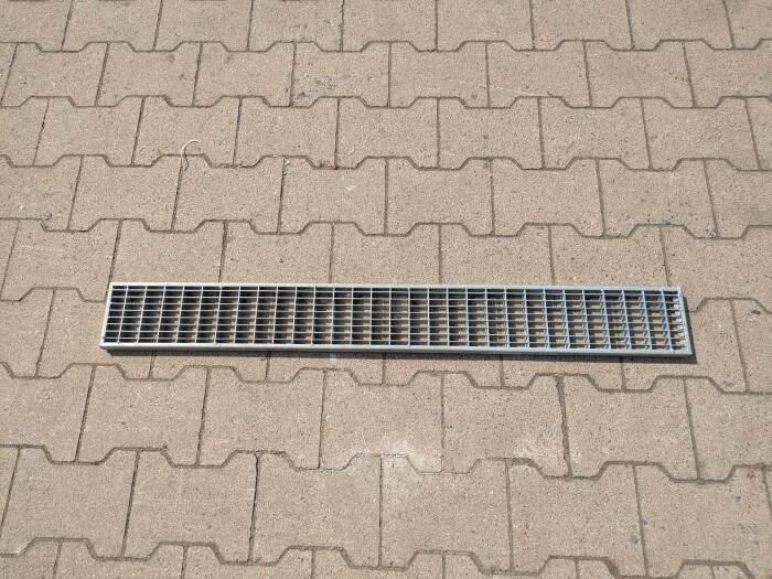Rinnenrost | 120x1000 mm | 20x2 mm | 30x10 mm | Stahl feuerverzinkt