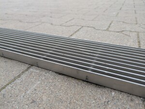 Längsstabrost | 1000x120 mm | 20x2 mm | 10x60 mm | Edelstahl gebeizt