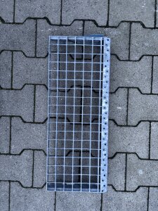 Gitterroststufe | 600×240 mm | 30×30 mm MW |...