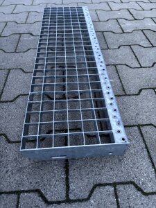 Gitterroststufe | 800×240 mm | 30×30 mm MW |...
