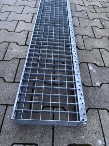 Gitterroststufe | 1200×270 mm | 30×30 mm MW |...