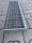 Gitterroststufe | 800×240 mm | 30×30 mm MW | 30×3 mm TS | R12 | Stahl feuerverzinkt