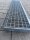 Gitterroststufe | 1000×270 mm | 30×30 mm MW | 30×3 mm TS | R12 | Stahl feuerverzinkt