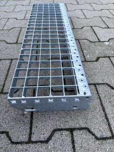 Gitterroststufe | 700×200 mm | 30×30 mm MW |...