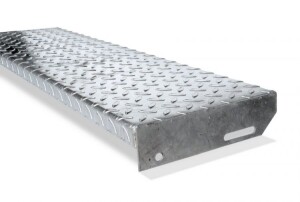 K60-Riffelblechstufe | 600x270 mm | Stahl feuerverzinkt